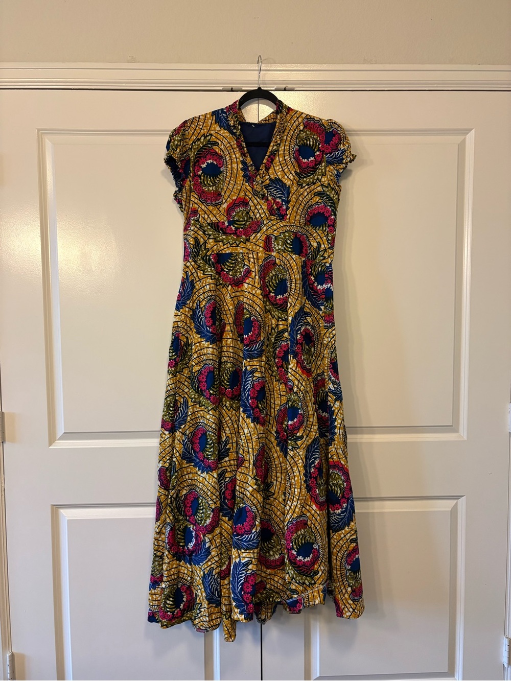 Source Unknown Yellow Maxi Dress with Pink & Blue Pattern